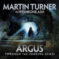 Turner, Martin Argus: Through The Looking Glass