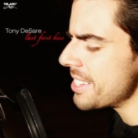 Desare, Tony Kiss