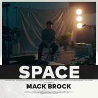 Mack Brock Space (live)